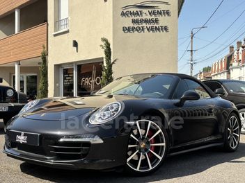 PORSCHE 