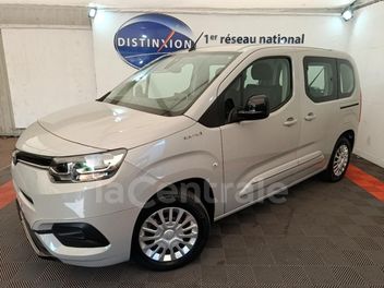 TOYOTA PROACE CITY VERSO (2) MEDIUM 50KWH DYNAMIC ELECTRIC