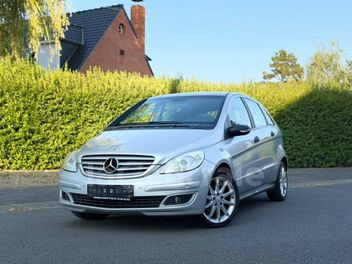 MERCEDES 
