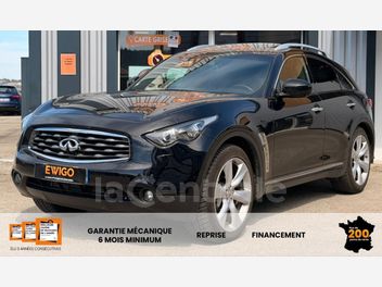 INFINITI 