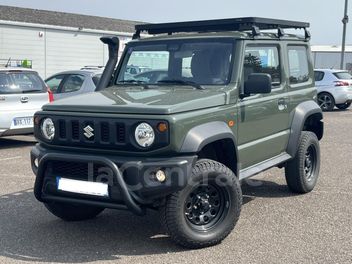 SUZUKI 