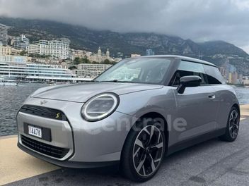 MINI MINI 4 ELECTRIC 3P IV (J01) COOPER ELECTRIC SE 218 FAVOURED 54.2 KWH