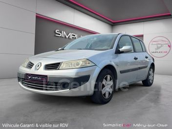 RENAULT 