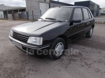 PEUGEOT 205 BVA 5P