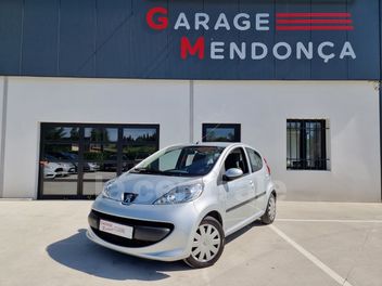 PEUGEOT 107 (2) 1.0 TRENDY 2-TRONIC 5P