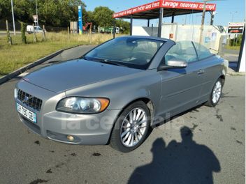 VOLVO C70 (2E GENERATION) CABRIOLET II CABRIOLET 2.0 D 136 MOMENTUM