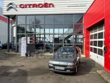 RENAULT CLIO (2) 1.8 BACCARA BVA 5P