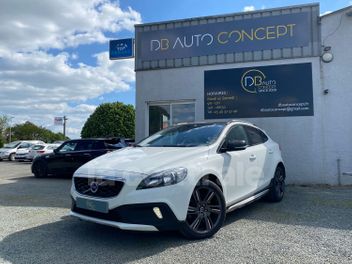 VOLVO V40 (2E GENERATION) CROSS COUNTRY II CROSS COUNTRY D3 150 SUMMUM