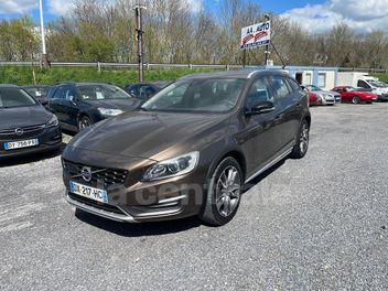 VOLVO V60 CROSS COUNTRY D4 190 AWD SUMMUM GEARTRONIC