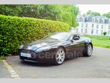 ASTON MARTIN VANTAGE VOLANTE VOLANTE V8