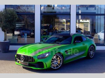 MERCEDES-AMG 
