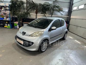 PEUGEOT 107 1.0 TRENDY 2-TRONIC 3P