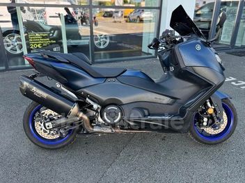 YAMAHA T-MAX 560