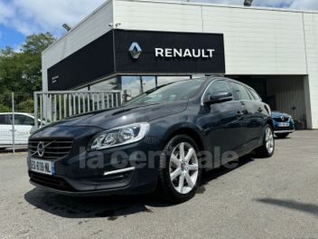 VOLVO V60 (2) D3 150 MOMENTUM BUSINESS GEARTRONIC