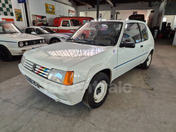 PEUGEOT 205 RALLYE