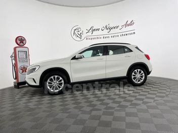 MERCEDES GLA 200 INTUITION