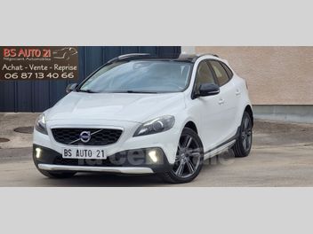 VOLVO V40 (2E GENERATION) CROSS COUNTRY II (2) CROSS COUNTRY D3 150 XENIUM GEARTRONIC 6