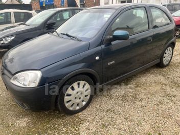 OPEL CORSA 3 III (2) 1.2 16S ESSENTIA 3P