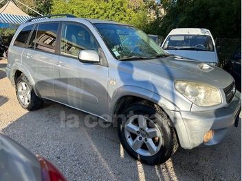 TOYOTA RAV 4 (2E GENERATION) II (2) 115 D-4D GX 5P