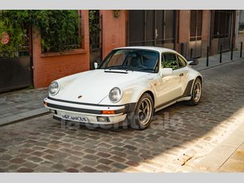 PORSCHE 911 TYPE 930 (930) TURBO 3.3 300 15CV