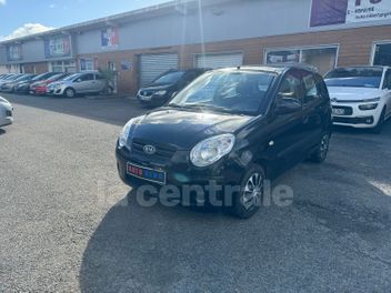 KIA PICANTO (2) 1.1 65 URBAN CHIC