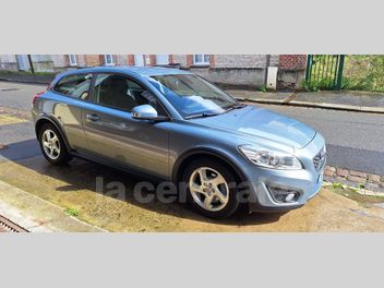 VOLVO C30 (2) D2 115 R-DESIGN