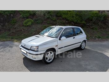 RENAULT CLIO (2) 16S