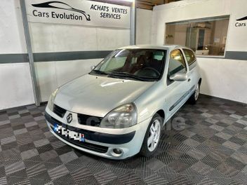 RENAULT CLIO 2 II (2) 1.6 16S SPORT DYNAMIQUE 3P