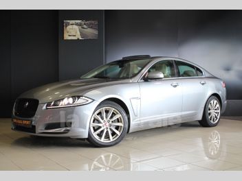 JAGUAR XF (2) 2.2 D 200 LUXE PREMIUM