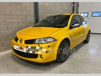 RENAULT MEGANE 2 RS II (2) 2.0 T 230 RS F1 TEAM R26 3P