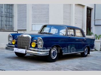 MERCEDES 220 SE