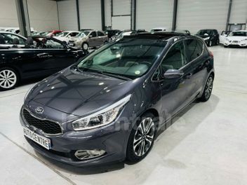 KIA CEE D 2 II 1.6 DIESEL CRDI 128 FIFA WORLD CUP EDITION BVM6