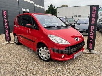 PEUGEOT 1007 1.4 HDI DOLCE AVANT PREMIERE TO