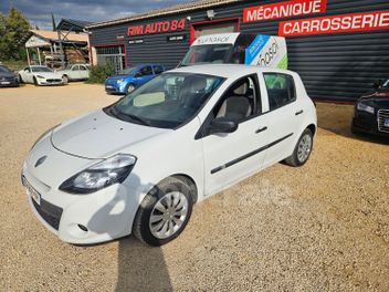 RENAULT CLIO 3 III (2) 1.2 75 EXPRESSION CLIM 5P