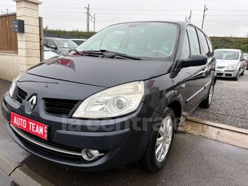 RENAULT GRAND SCENIC 2 II (2) 2.0 DCI 150 FAP JADE BVA 7PL