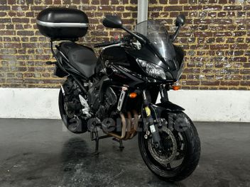 YAMAHA YZF R6 600