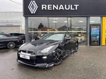 NISSAN GT-R (2) 3.8 V6 570 GENTLEMAN EDITION B.R.M 4WD