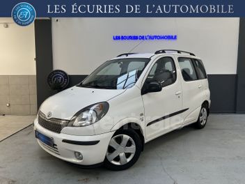 TOYOTA YARIS VERSO 1.5 LINEA SOL