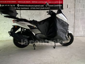 YAMAHA NMAX 125