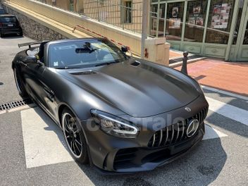 MERCEDES-AMG 