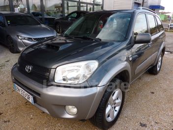 TOYOTA RAV 4 (2E GENERATION) II (2) 115 D-4D VX 5P