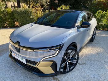 RENAULT MEGANE 5 V E-TECH EV60 220 SUPER CHARGE ICONIC 60 KWH