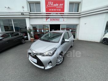 TOYOTA YARIS 3 III (2) HYBRID 100H BUSINESS