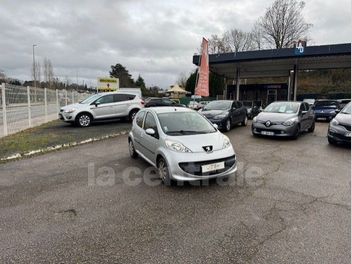 PEUGEOT 107 (2) 1.0 TRENDY 3P