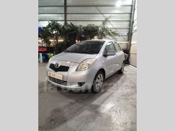 TOYOTA YARIS (2) 85 VVT-I LUNA BVA MULTIMODE 5P