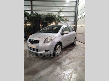 TOYOTA YARIS (2) 70 VVT-I LUNA BVA MULTIMODE 5P