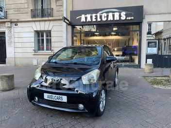 TOYOTA IQ 100 VVT-I 2 MULTIDRIVE