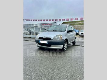 TOYOTA YARIS (2) 65 VVT-I LINEA LUNA 3P