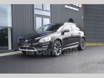 VOLVO V60 CROSS COUNTRY D3 150 PRO GEARTRONIC 8