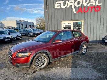 VOLVO C30 1.6 D 110 MOMENTUM